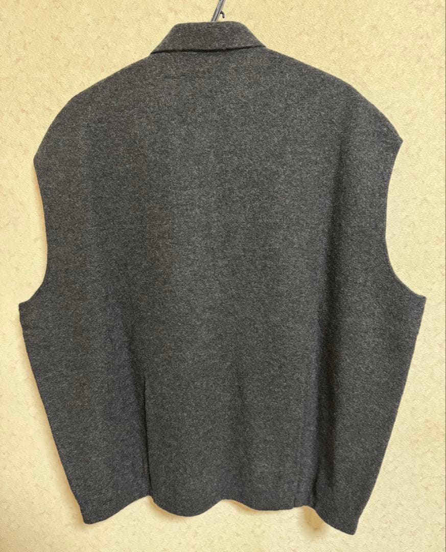 ICBグレー ノースリーブ ベスト ウール