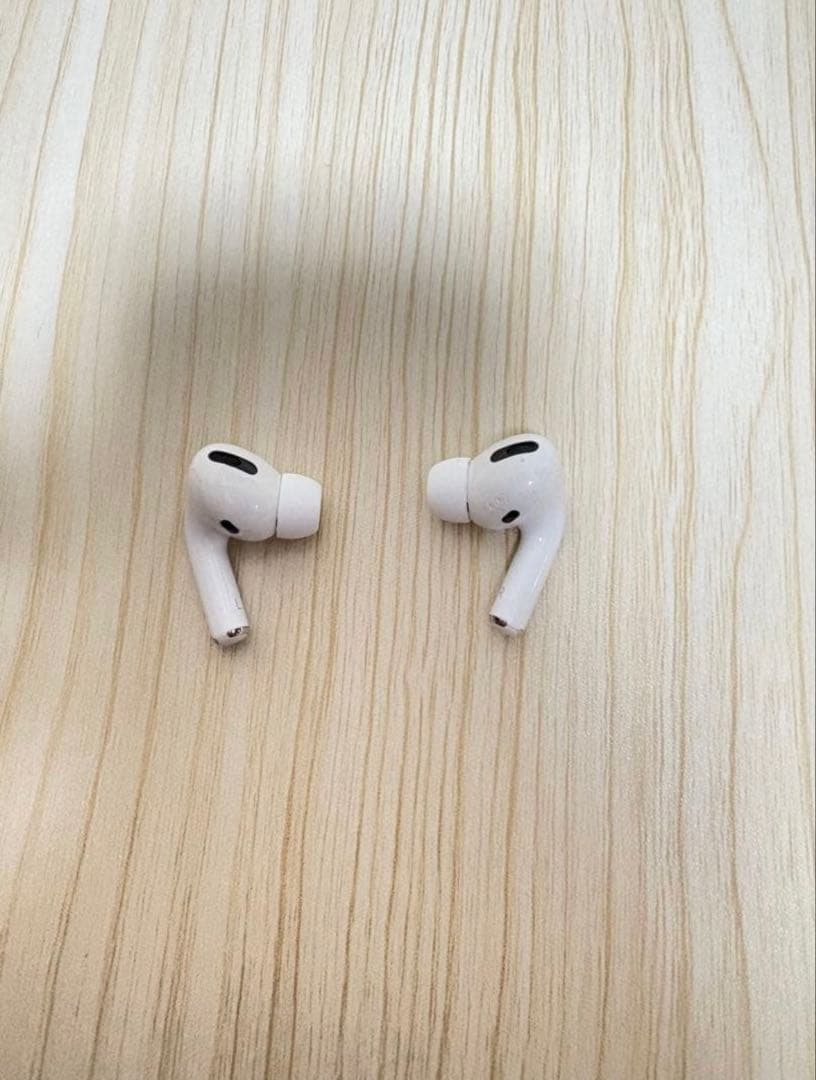 純正Apple AirPods Pro 本体 充電ケース付き