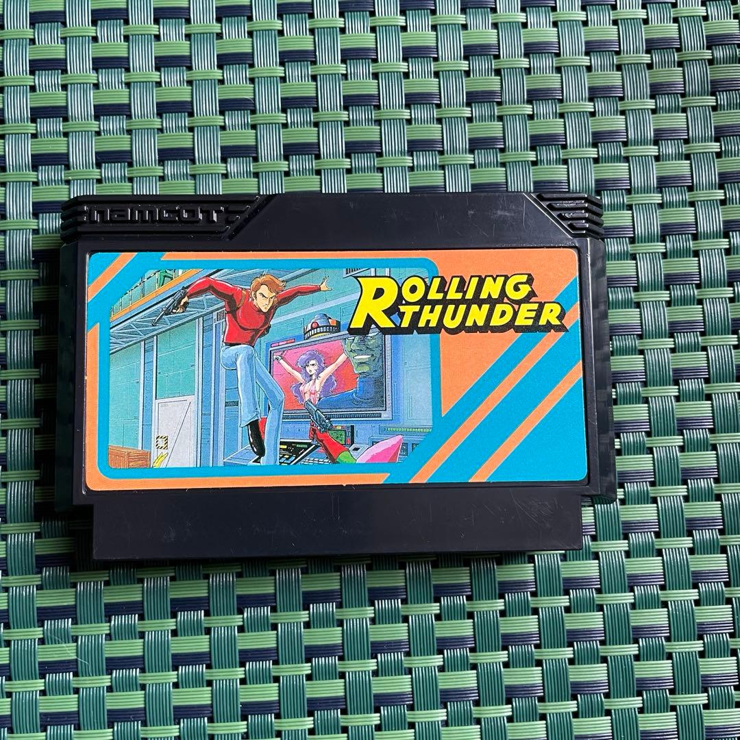 ファミコンソフト　ローリングサンダー　カセット　箱・説明書