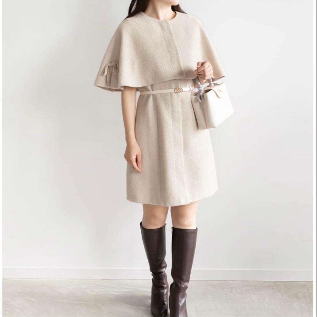 ベージュ ケープスタイル ジャケット