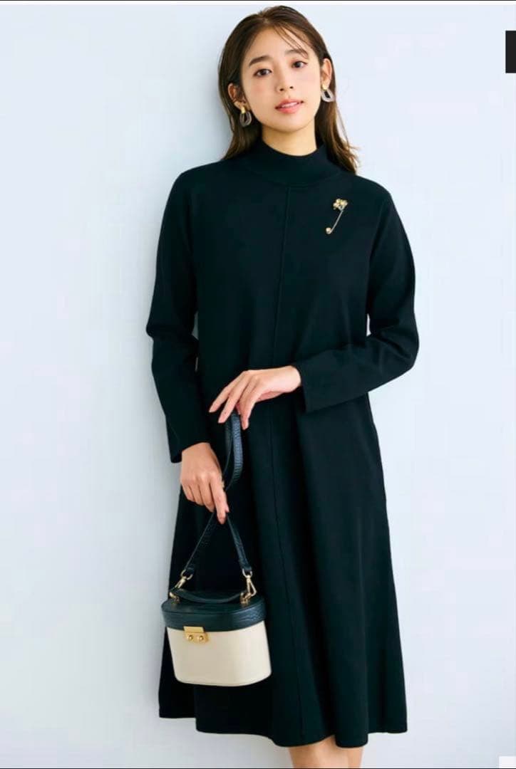 新品タグ付☆組曲　ELENA ニット　ワンピース