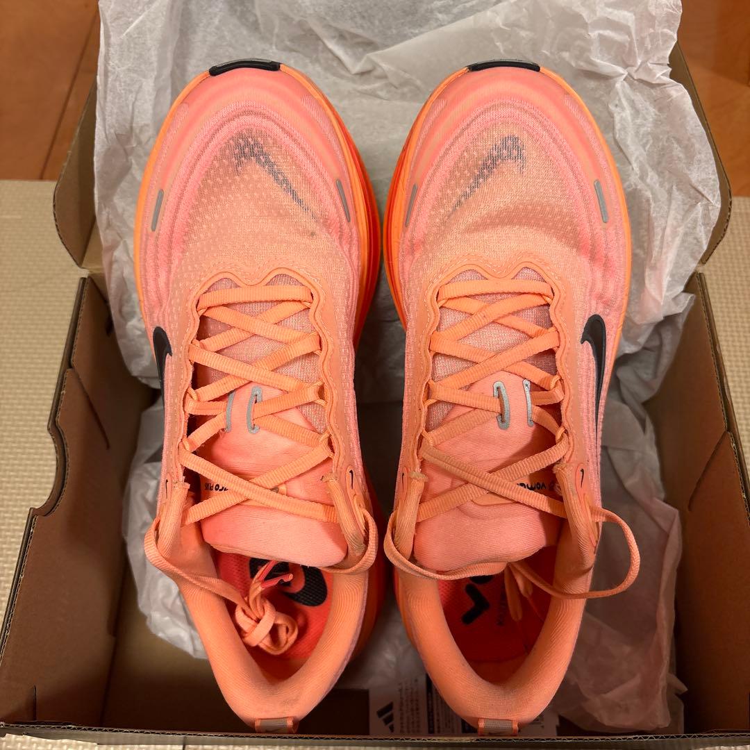 ナイキボメロプラス