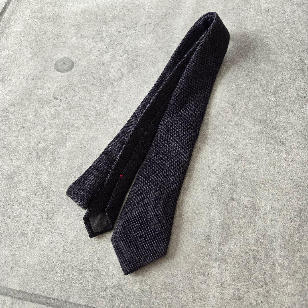 美品 ブルネロクチネリ シルク混 ソリッドタイ ナロータイ ネクタイ