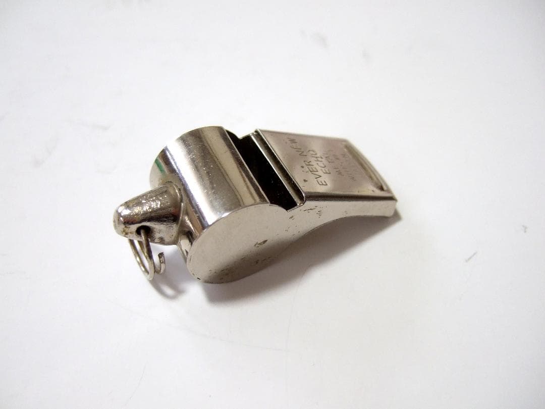 国鉄 DL運転鍵 マスコン 笛 ホイッスル 列車掛 胸名札 プレート 3点