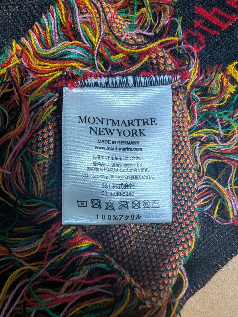 モンマルトルニューヨークマフラー