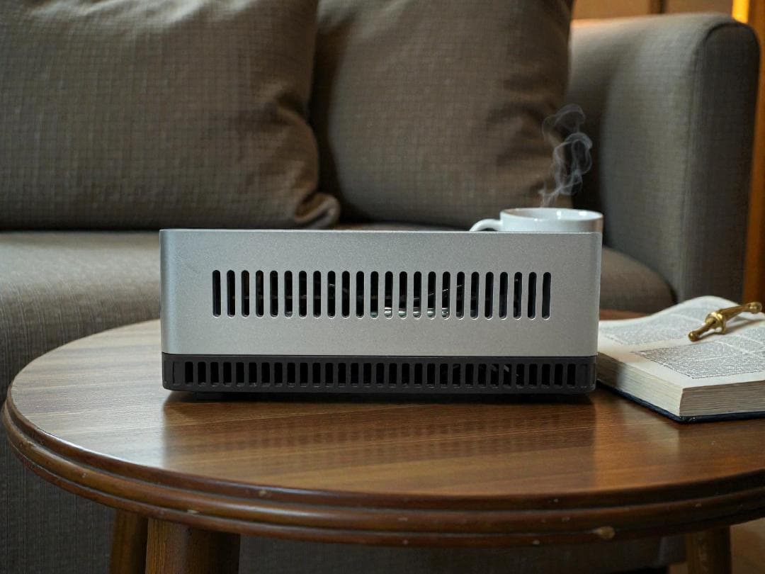 ⭐初回価格⭐高性能＆軽量⭐MINISFORUM UM340⭐