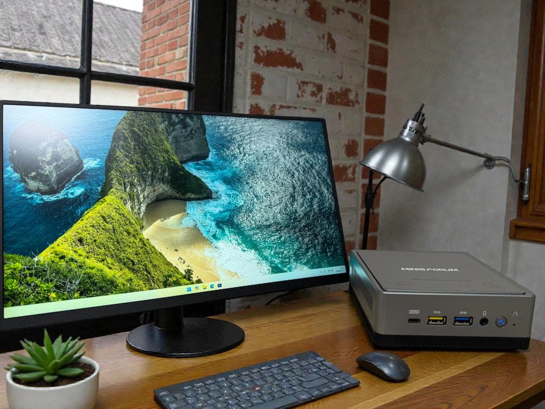 ⭐初回価格⭐高性能＆軽量⭐MINISFORUM UM340⭐