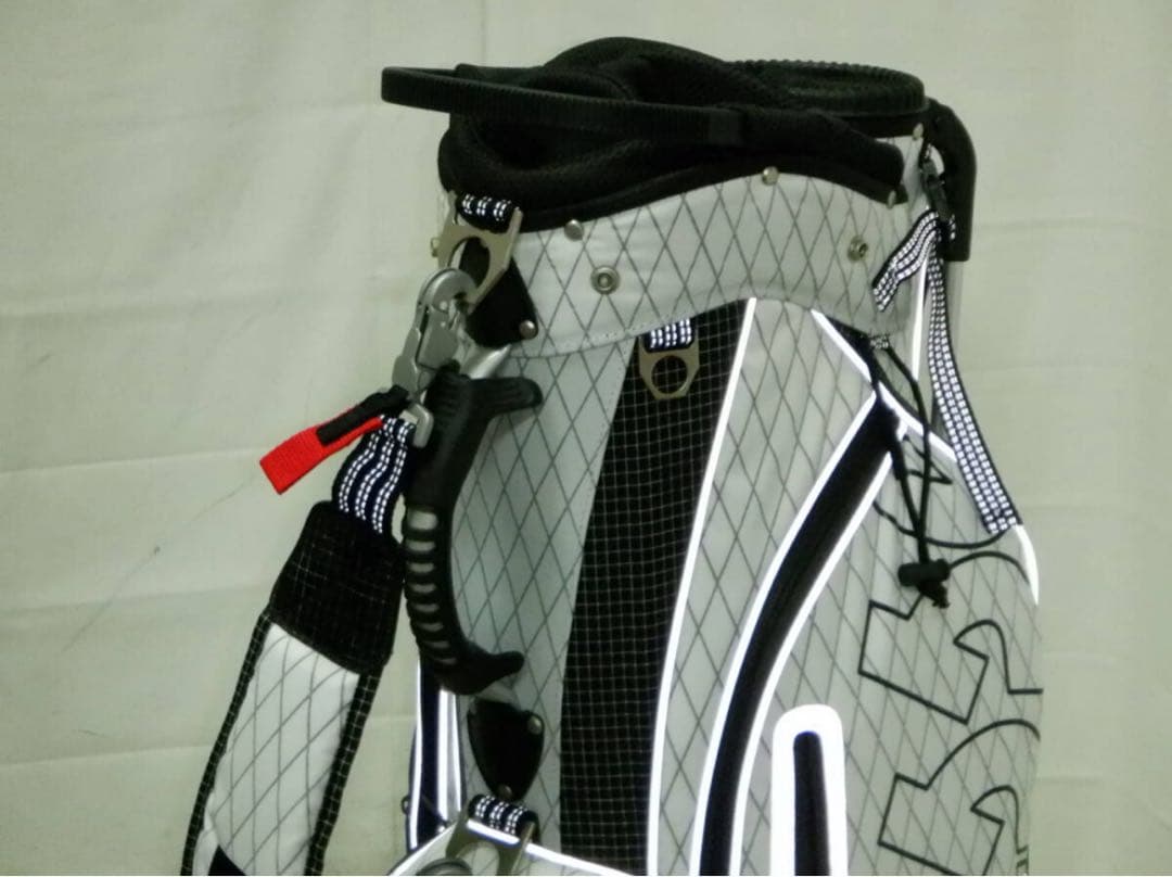 ラッセルノ セルフスタンド一体型　キャディバック　美品　定価121000円の品