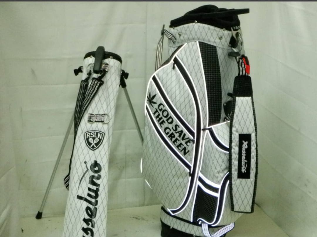 ラッセルノ セルフスタンド一体型　キャディバック　美品　定価121000円の品