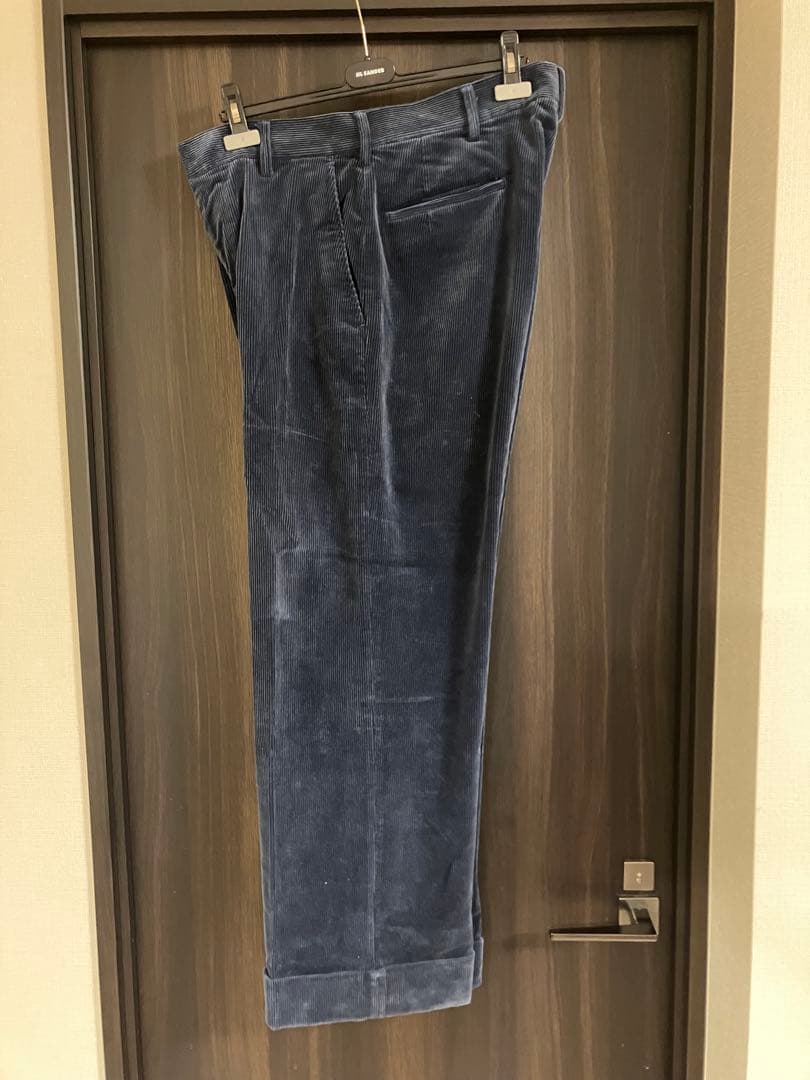オーラリー　ネイビー コーデュロイ パンツ