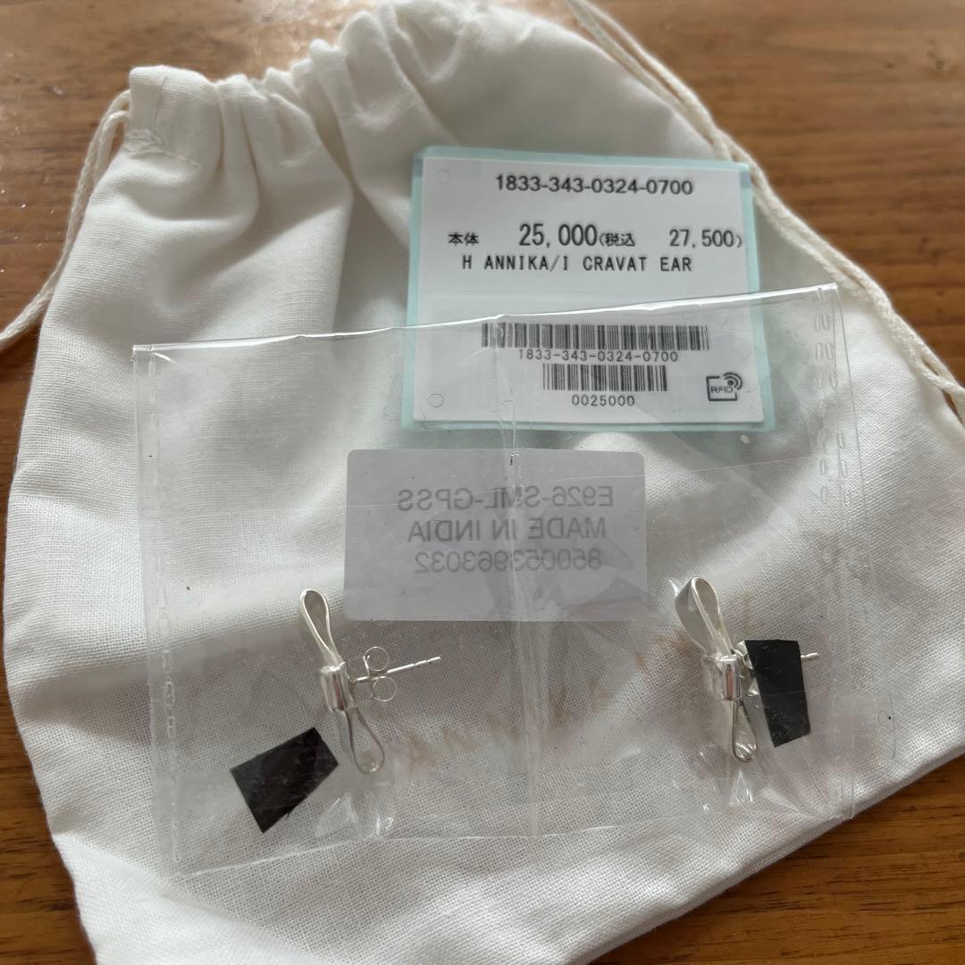 ANNIKA INEZ 新品リボンピアス