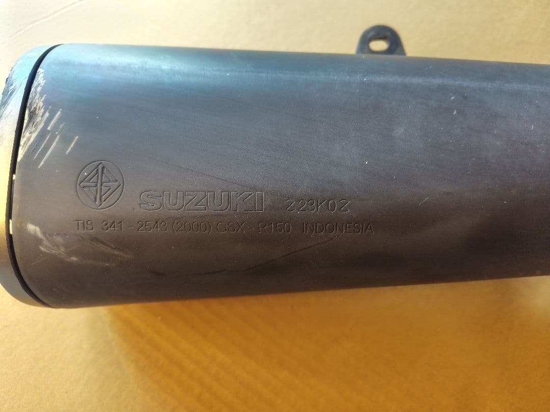 タ*ャ様 GSX-R150純正マフラー 中古車外し