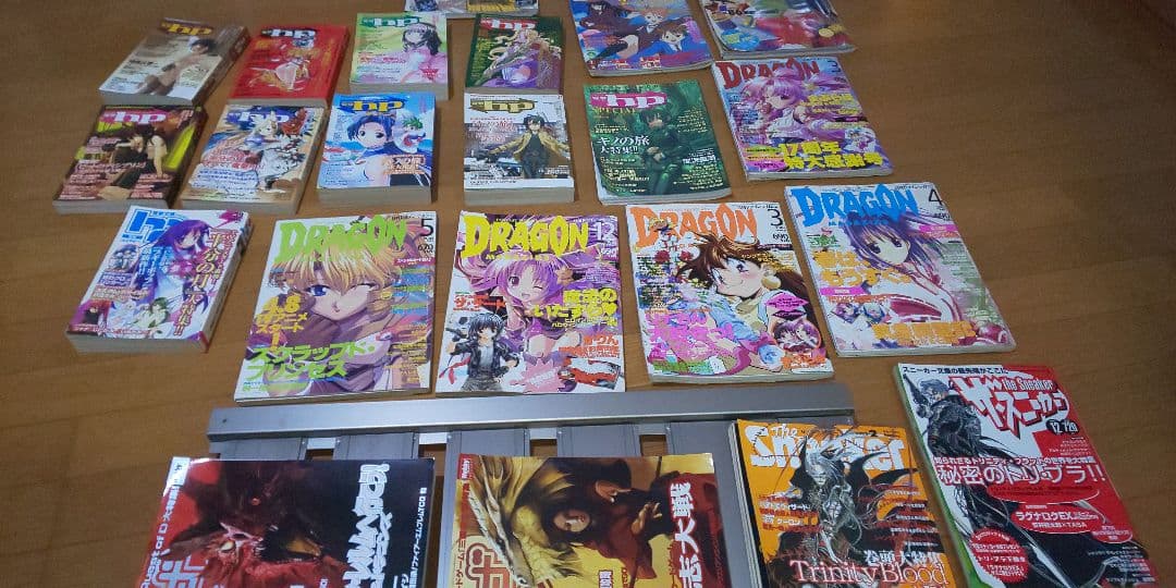 月刊ゲームマガジン コミケグッズ他 段ボール5箱 画像8～参照