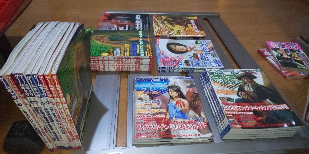 月刊ゲームマガジン コミケグッズ他 段ボール5箱 画像8～参照