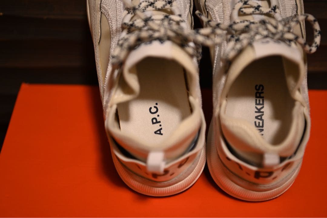 A.P.C. スニーカー ホワイト 23.5cm EU37