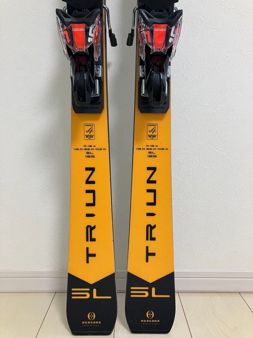 OGASAKA TRIUN SL 165 21-22モデル