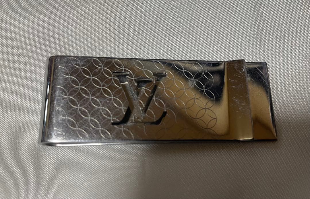 正規品　ルイ・ヴィトン マネークリップ　名刺