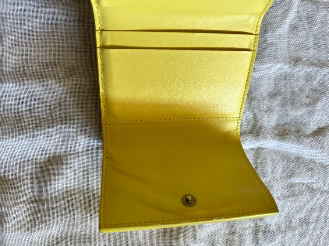 カセット三つ折りファスナーウォレット