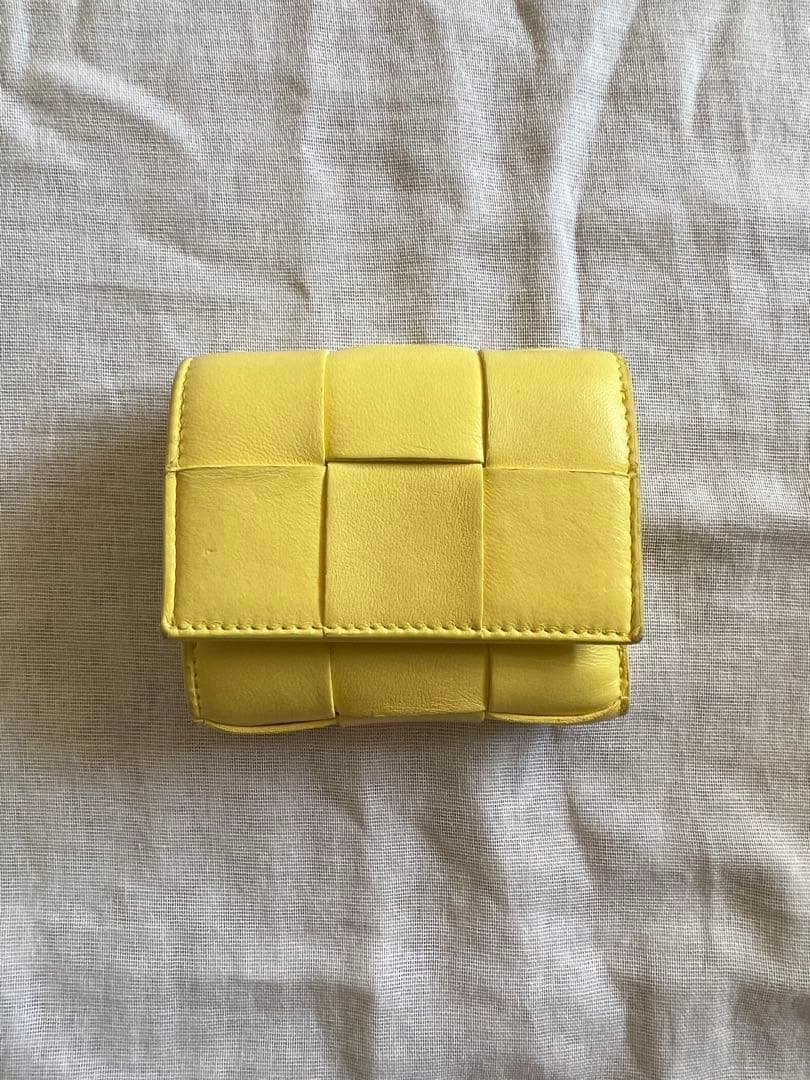 カセット三つ折りファスナーウォレット