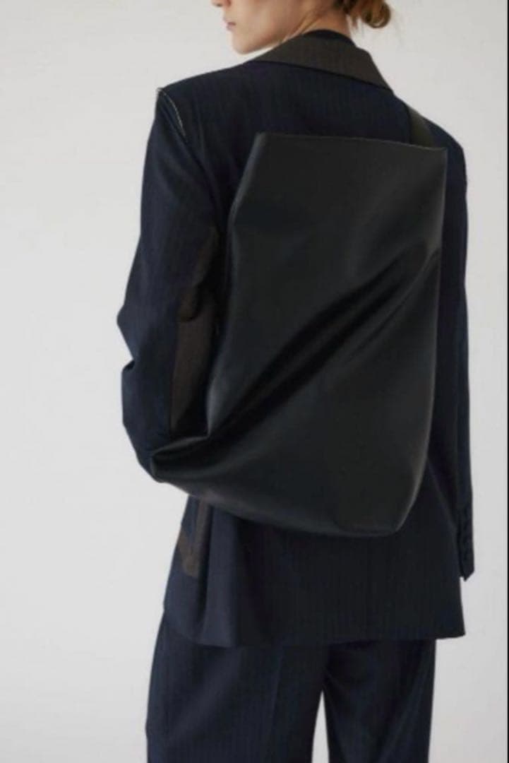 RIM.ARK フェイクレザーバッグ