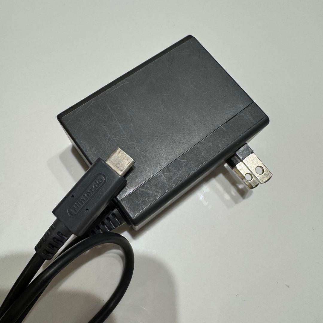 任天堂 Switch 本体 ジョイコンなし 付属品あり ブラック