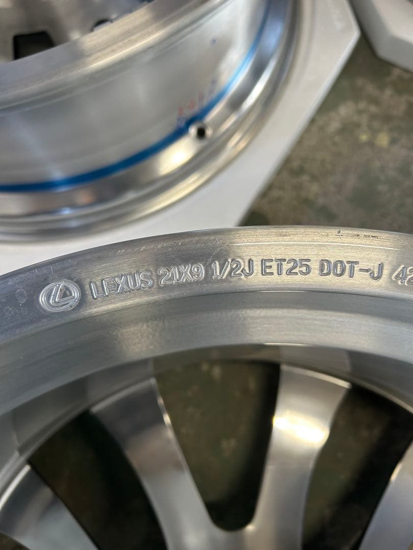 LC500純正アルミ21×8.5J 2本21×9.5J 2本ET25PCD120