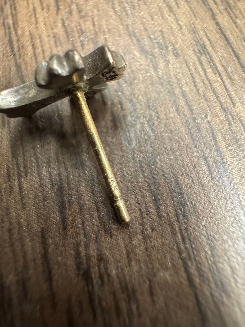 希少クロムハーツ スタッドピアス STUD CH CROSS 2 FAT 正規品