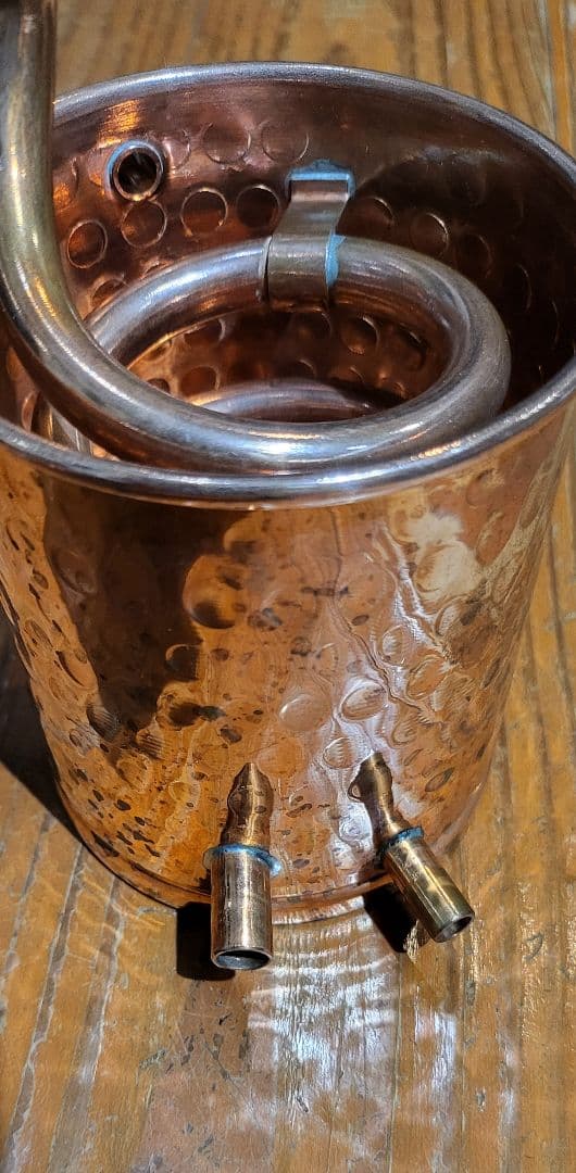 アランビック　銅製蒸留器