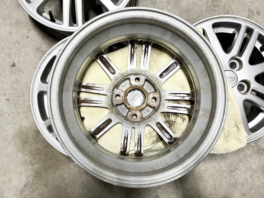 ダイハツ純正 14インチアルミ 14x4.5J 100 +45 ハブ54径　４本