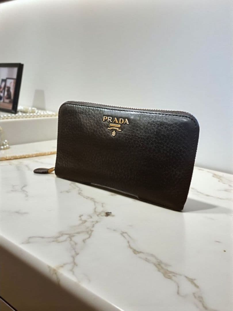 ＰＲＡＤＡ　プラダ　ラウンドファスナー　財布　ケース　小銭入れ