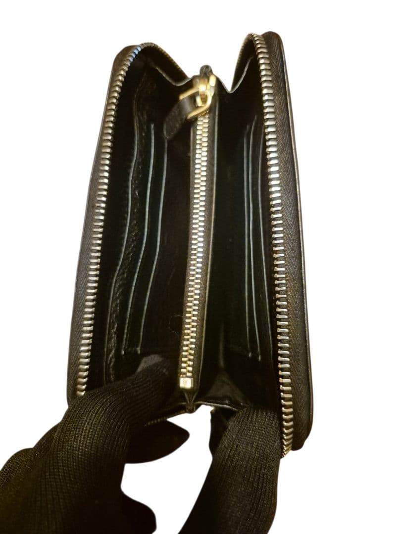 ＰＲＡＤＡ　プラダ　ラウンドファスナー　財布　ケース　小銭入れ