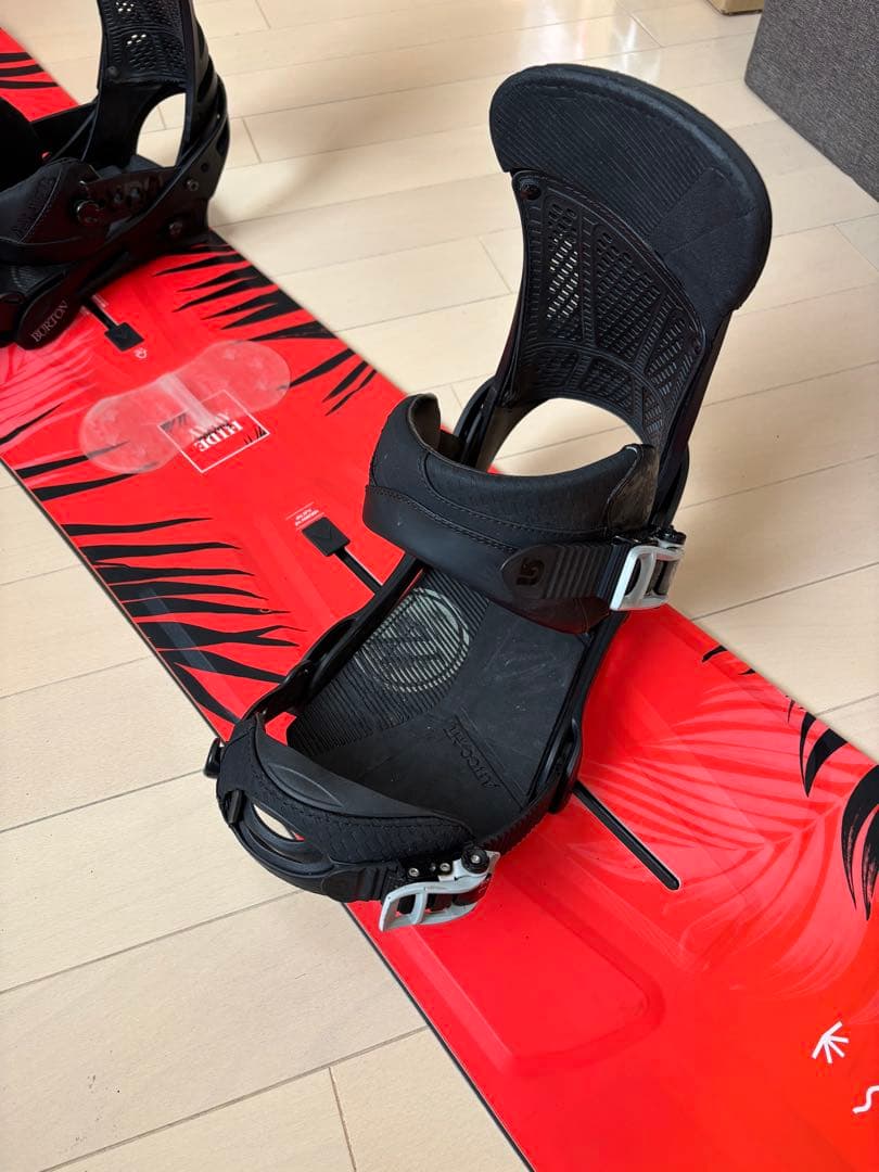 BURTON HIDEAWAY 140cm 女性ビキナー用スノーボードセット