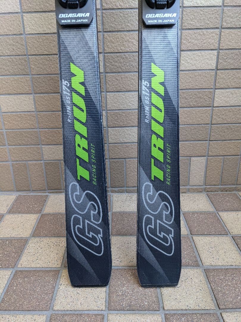 オガサカ トライアンGS 175cm