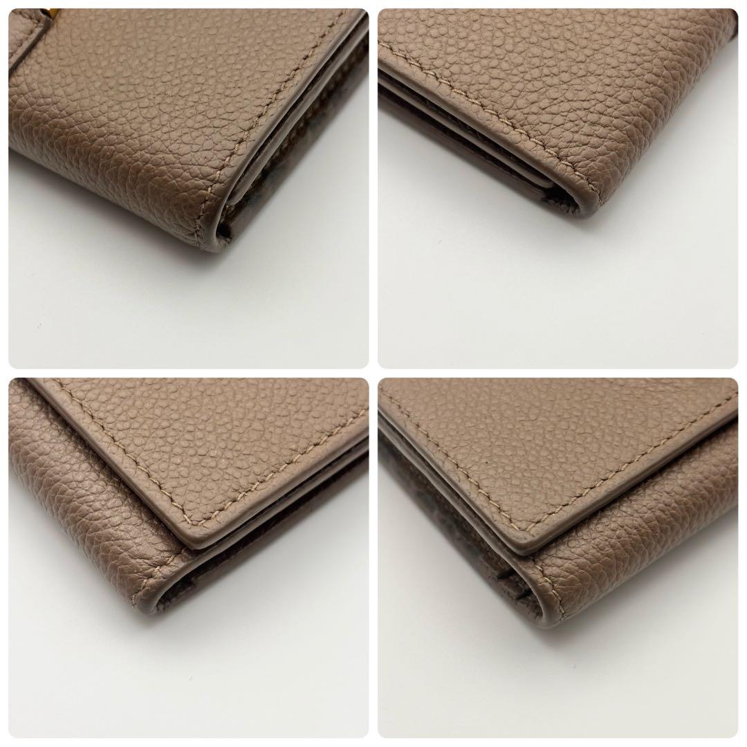 【美品】サンローラン　6連キーケース　YSL ロゴ　グレインレザー　グレージュ