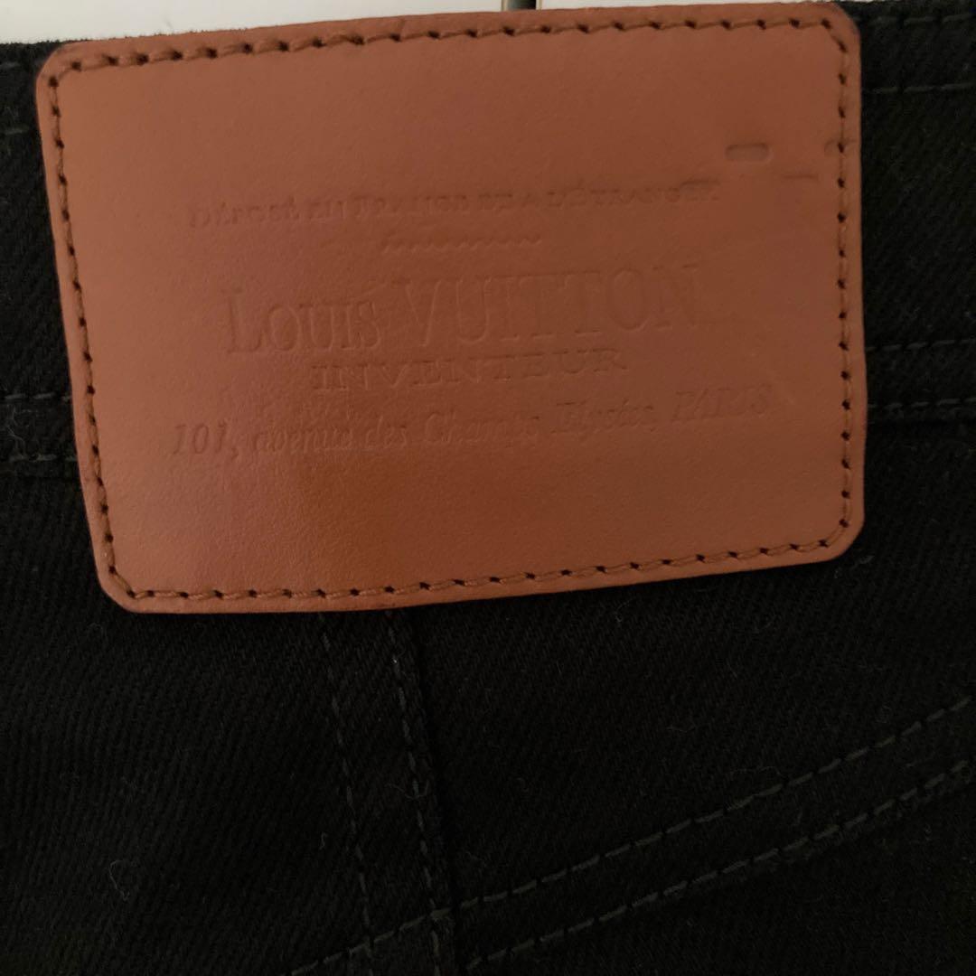 LOUIS VUITTON スリムフィット ブラックパンツ