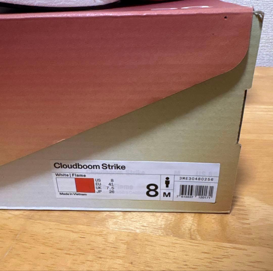 【新品】On Cloudboom Strike ランニングシューズ 26cm