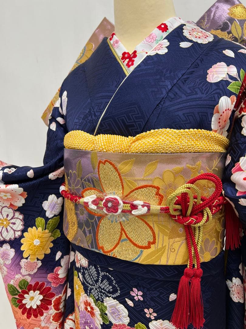 振り袖　フルセット　長襦袢付　豪華　美品　成人式　金彩加工　刺繍入り　609