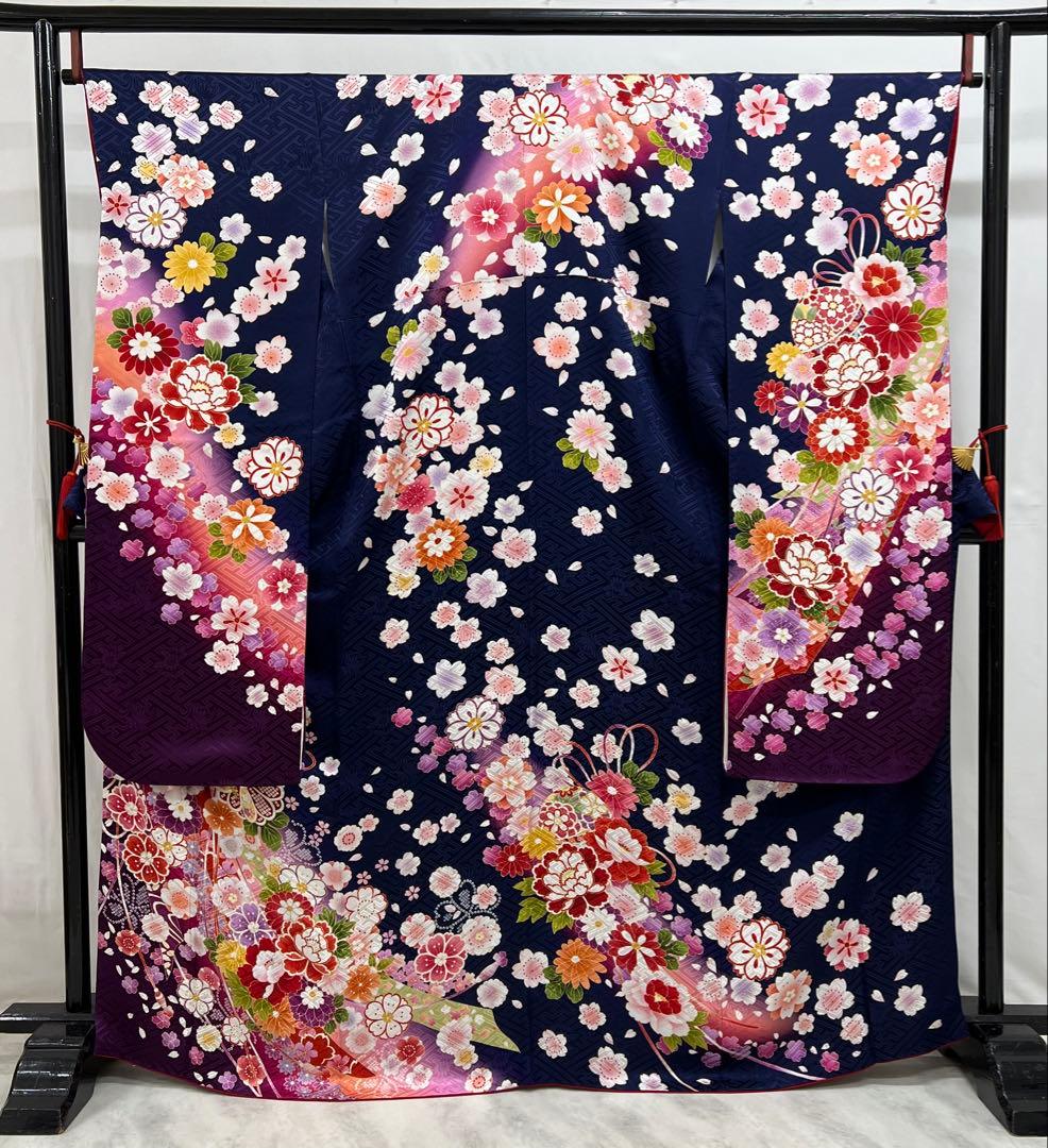 振り袖　フルセット　長襦袢付　豪華　美品　成人式　金彩加工　刺繍入り　609