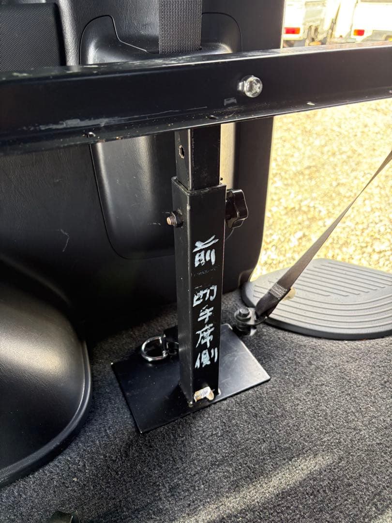 ハイエース200系スーパーGL ベットキッド引き取り優先