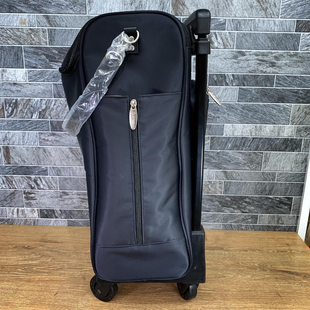 Shige　美品　スワニー ジップ　4輪　キャリーバッグ　車輪ストッパー付
