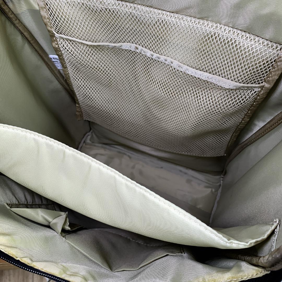 Shige　美品　スワニー ジップ　4輪　キャリーバッグ　車輪ストッパー付