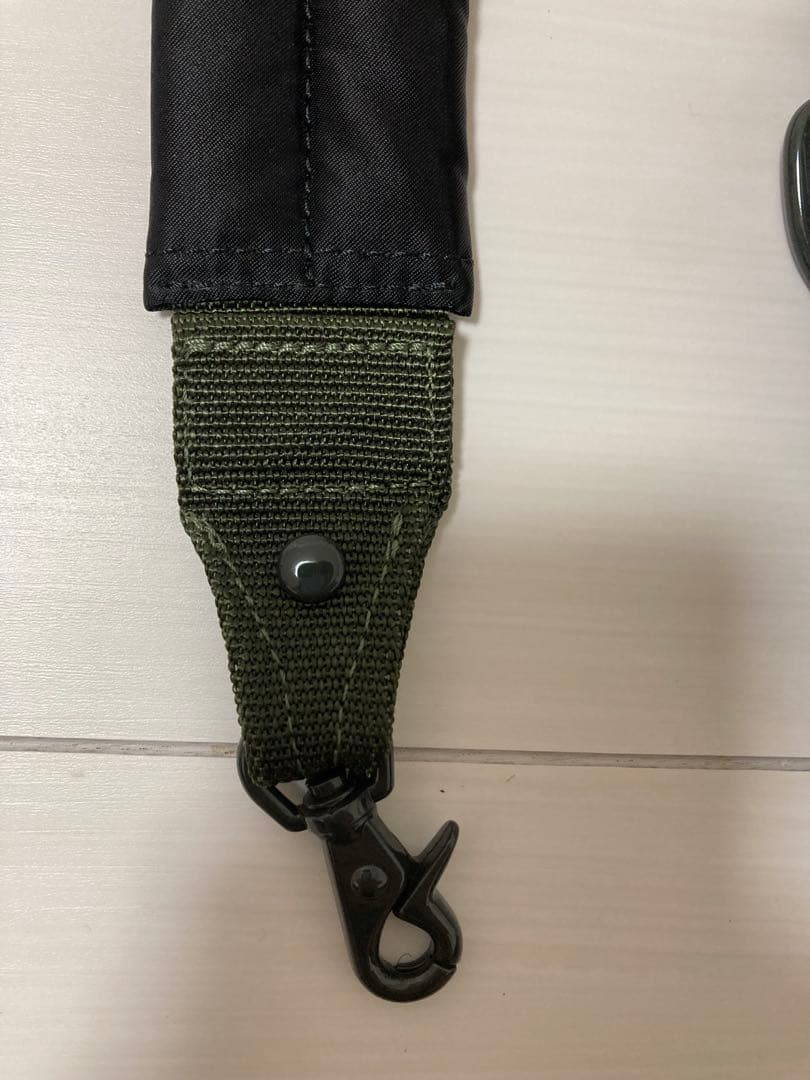 PORTER EXCHANGE ブラックグリーン　ストラップ
