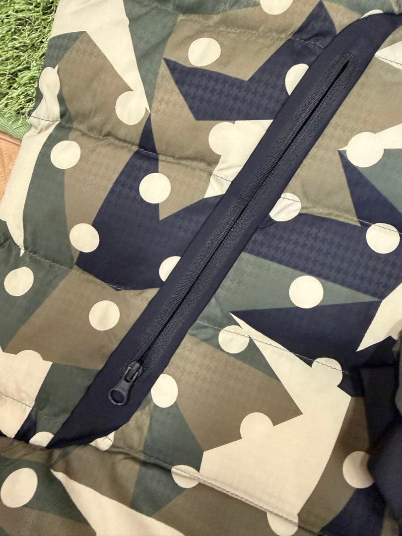 ¥90,200新品パーリーゲイツ中綿セットアップ撥水保温防水ブルゾンパンツ真冬に