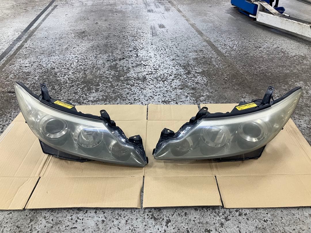 エスティマ50中期ヘッドライト HID 左右セット 中古