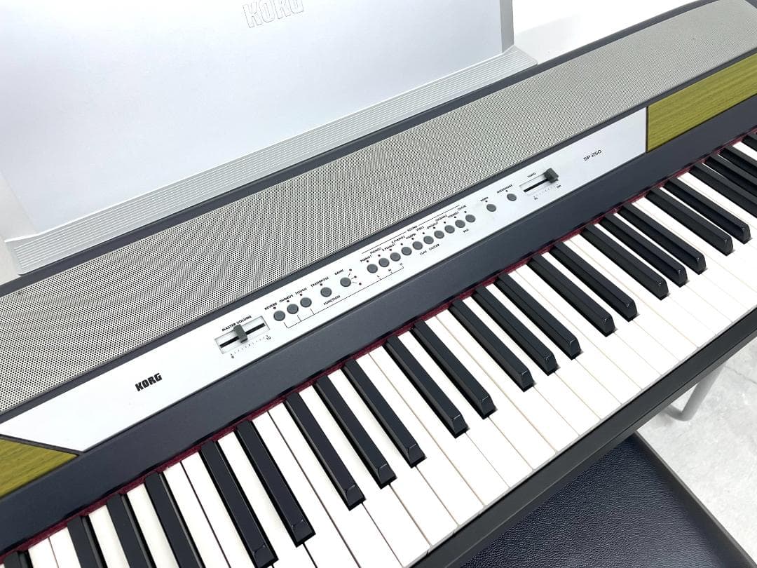 KORG コルグ SP-250 電子ピアノ 88鍵 スタンド、イス、ペダル付