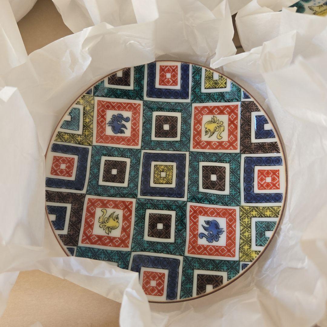 人気の九谷焼陶磁器まめ皿10枚セット 13200円の品です。青効窯