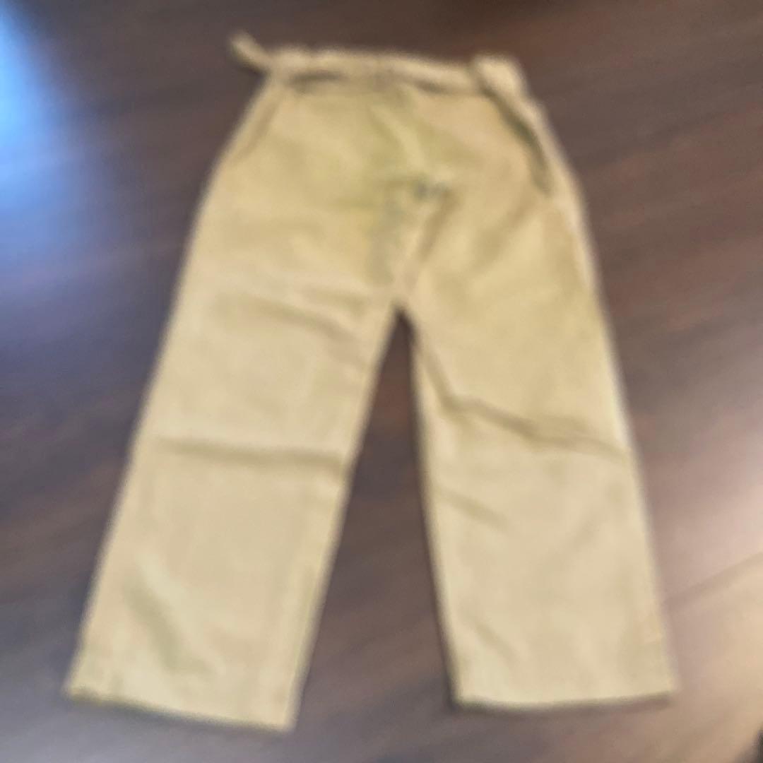 COMOLI ベージュ チノパン ベルト付き 前開き