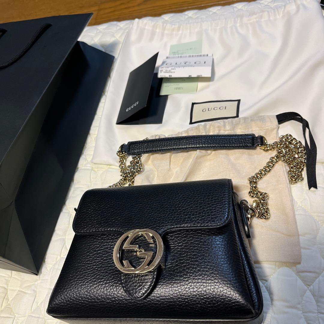 美品GUCCI ブラックショルダーバッグ GGロゴ