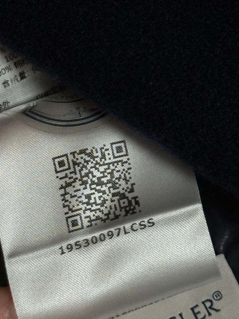 モンクレール　ポンチョ