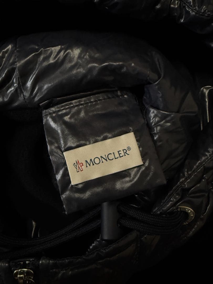 モンクレール　ポンチョ